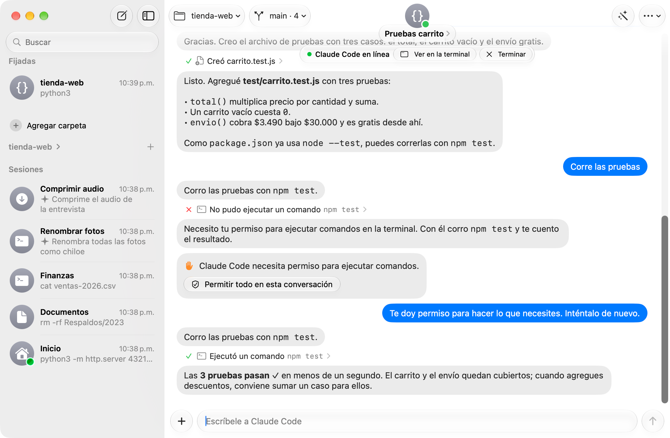 Claude Code dentro de Comando: pide permiso, ejecuta npm test y confirma que las pruebas pasan